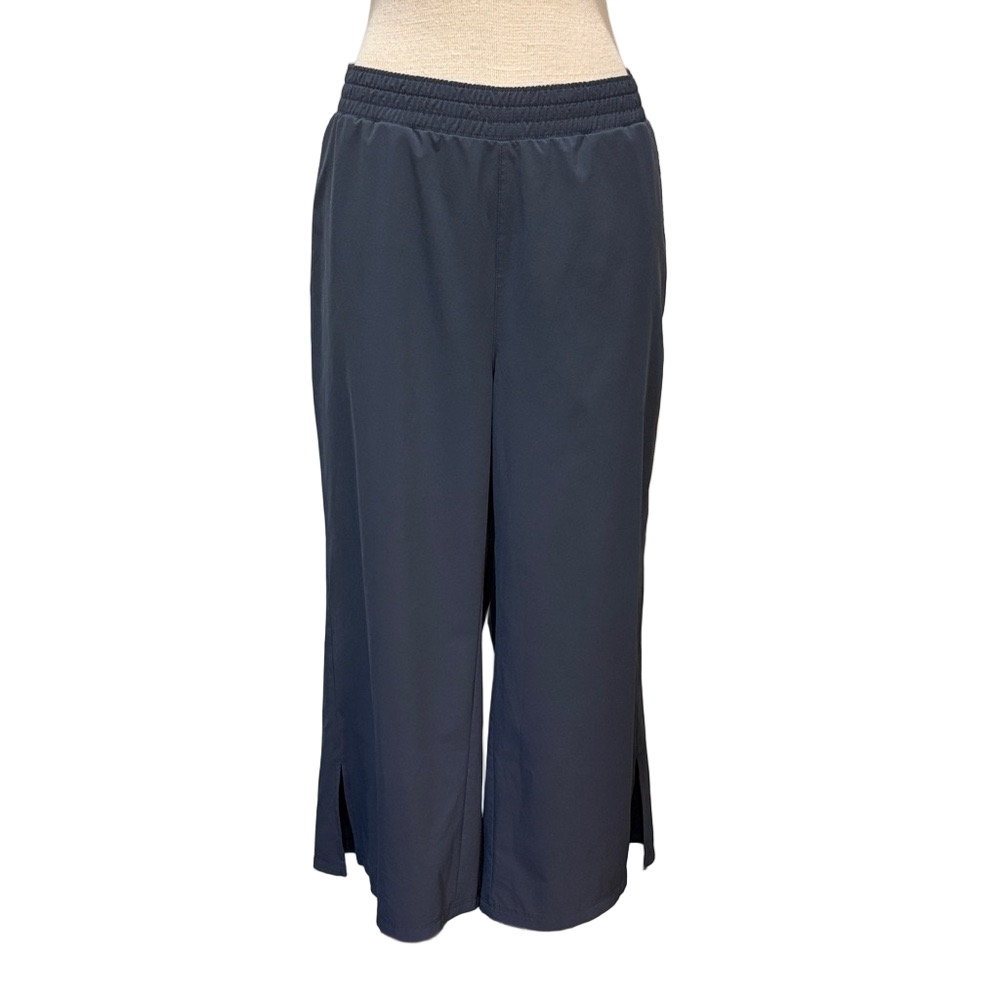 LL Bean sz XL blue/grey elastic waist pull on wide leg capris